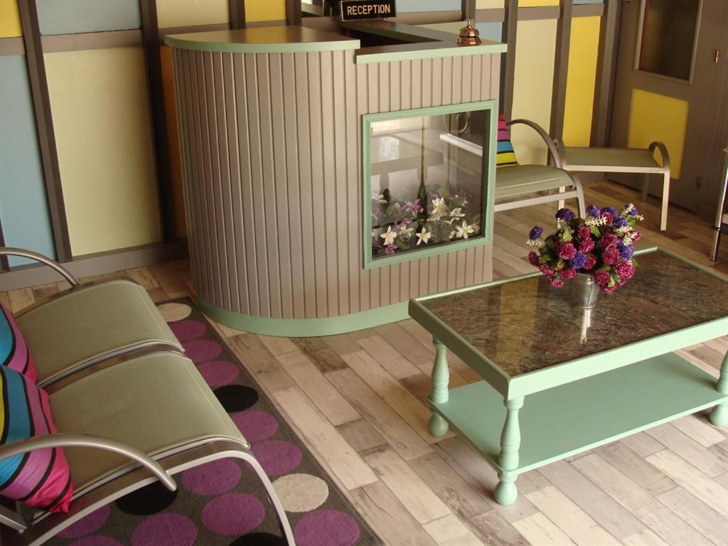 Hotel Le Flaubert Fougères Eksteriør billede