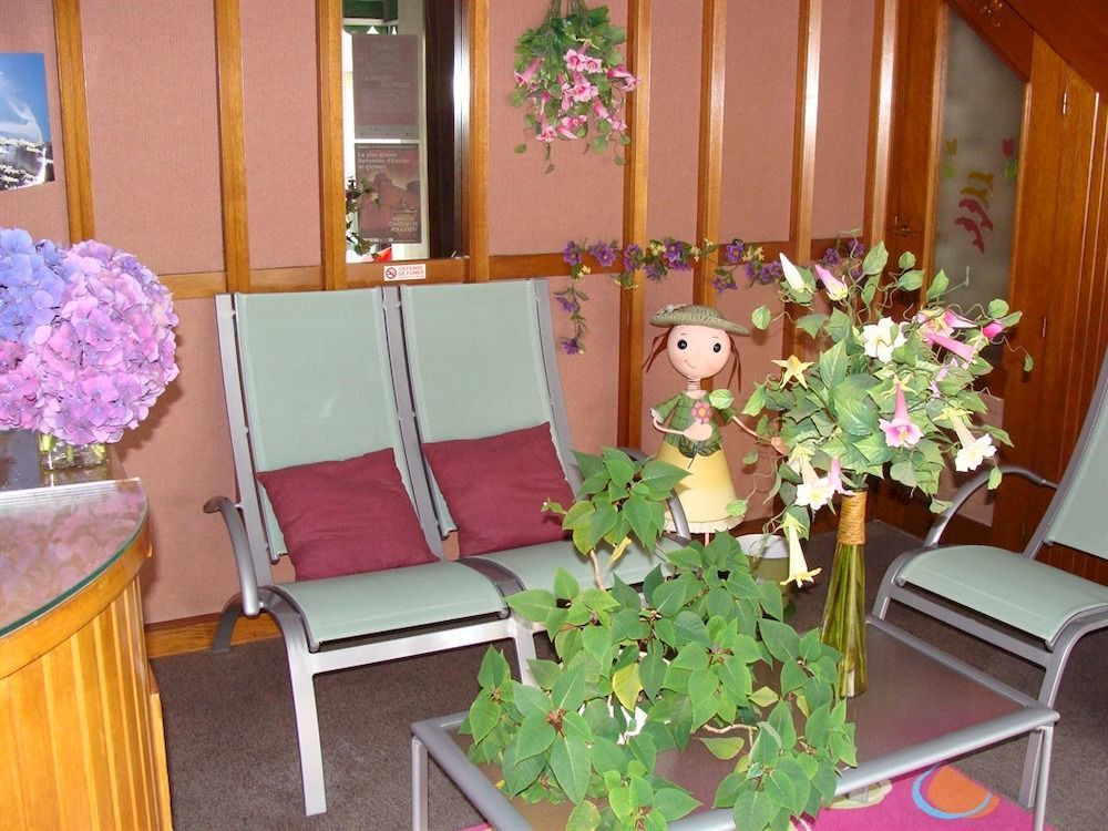 Hotel Le Flaubert Fougères Eksteriør billede