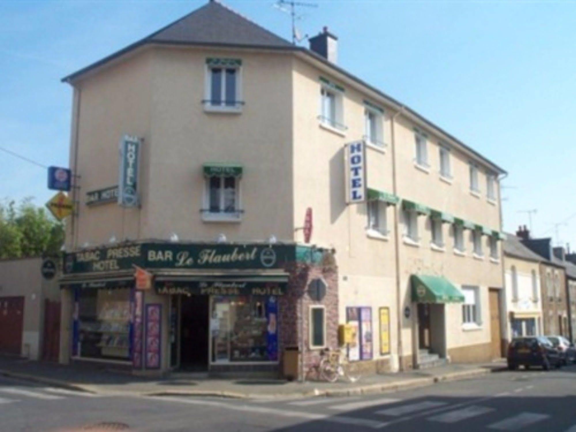 Hotel Le Flaubert Fougères Eksteriør billede